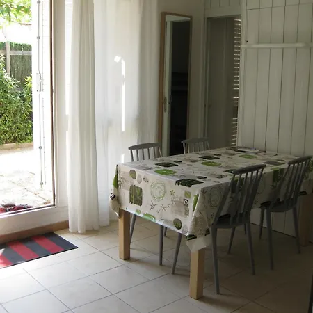 Saint-cyprien: T3 En Rdc, Terrasse, Parking, à 600m De La - Fr-1-793-15 Appartamento Saint-Cyprien (Pyrenees-Orientales)
