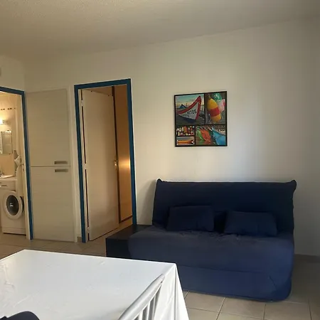 Saint-cyprien: T3 En Rdc, Terrasse, Parking, A 600m De La - Fr-1-793-15 *